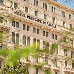 επισκεφθείτε το ξενοδοχείο